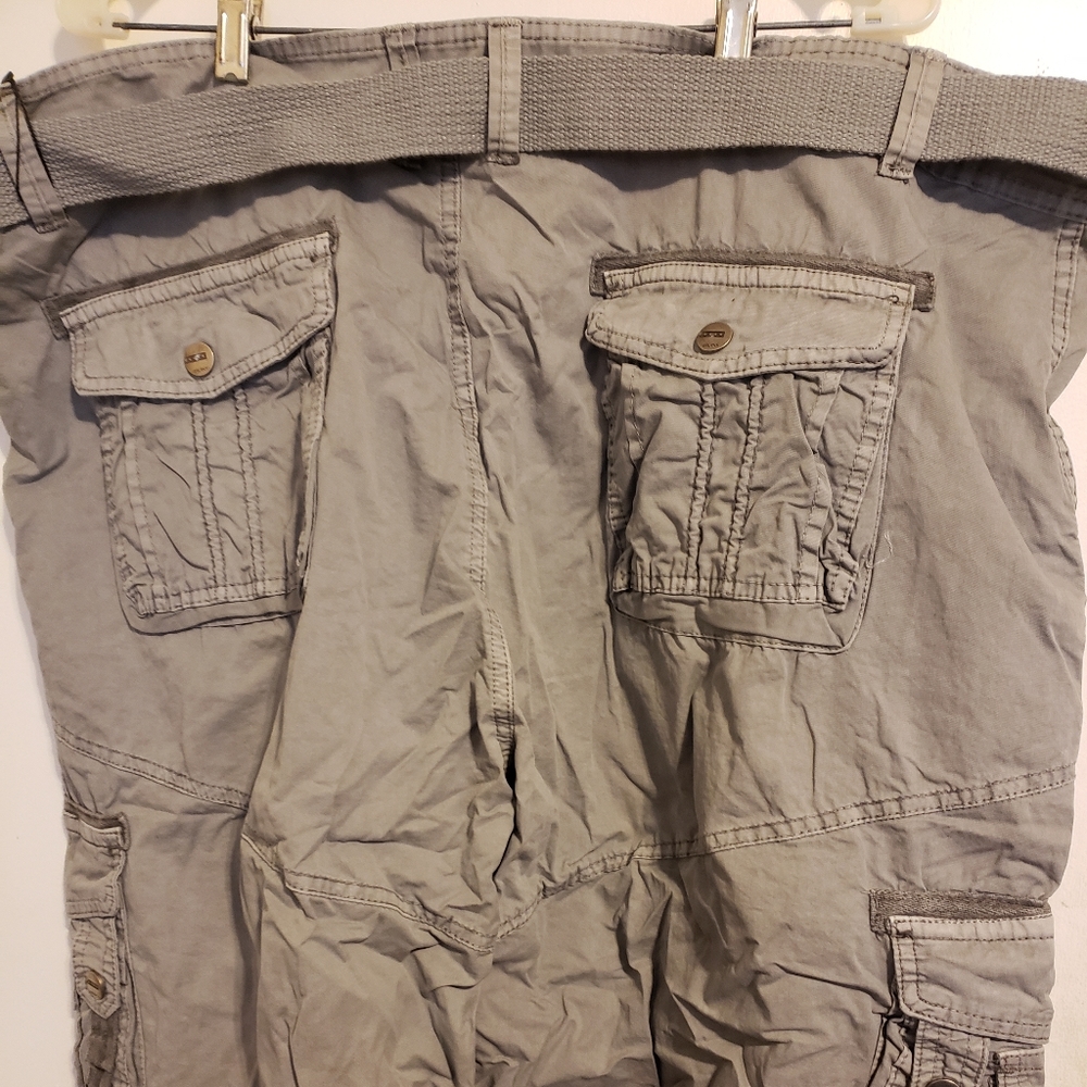 Shorts - Picture 2 of 2